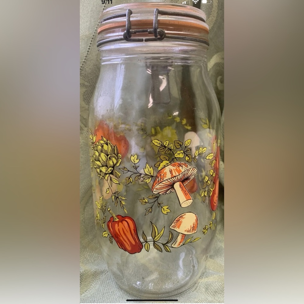 ARC Glass Storage Jar Container Glass‎ Lid With Bail Vegetable Pattern